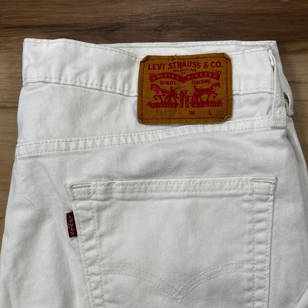 Levi's 514 Straight Leg Jeans W34 L32 White Denim Stretch Pants Modern - Picture 2 of 9